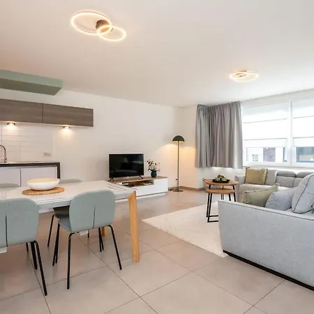 Stijlvol Genieten Pal In Het Centrum * Ostend